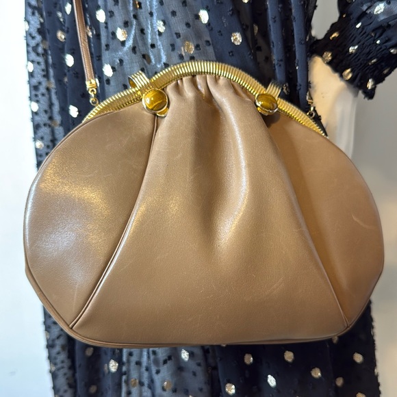 Judith Leiber Handbags - Judith Leiber Leather & Gold Tan/Camel Clamshell Bag w Mini Purse Comb & Mirror